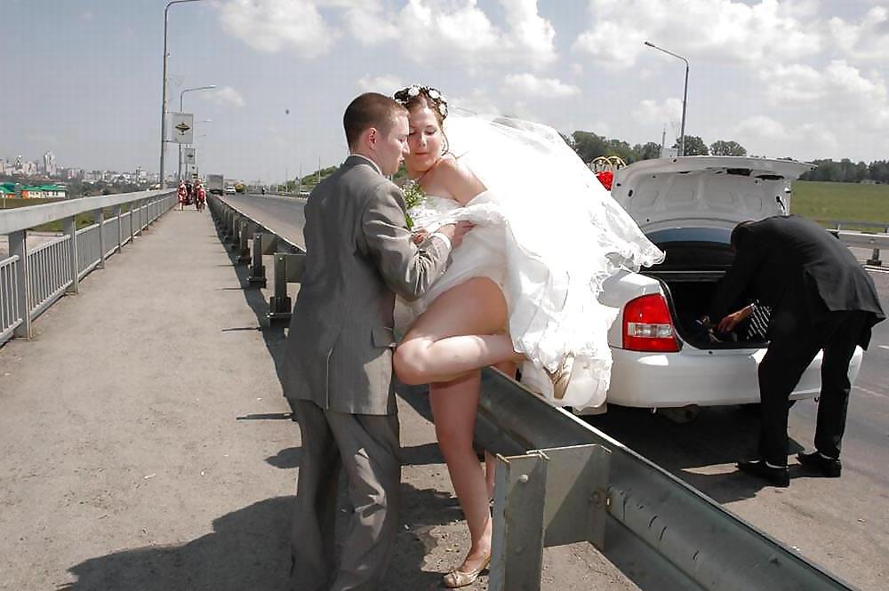 15P Here CUMS The Bride 03