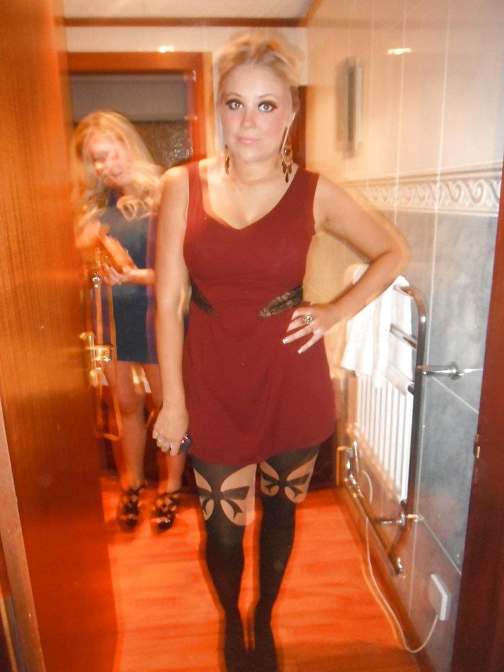 11P Me - Sexy Chubby Teen Slut