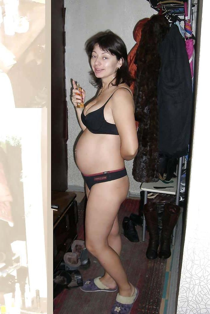 25P Assorted Pictures Of Cute and Sexy Pregnant Women 2