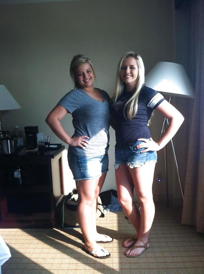 12P Cute Chubby Teen Taylor