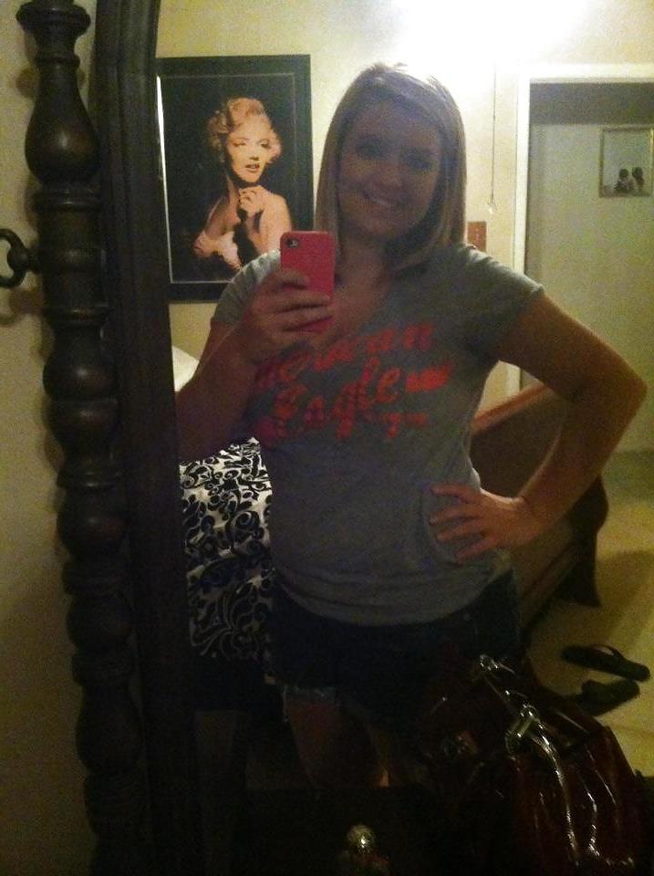 12P Cute Chubby Teen Taylor