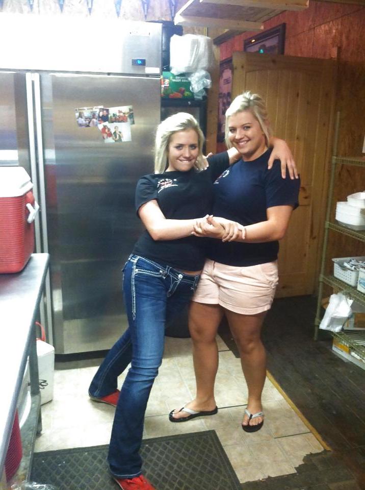 12P Cute Chubby Teen Taylor