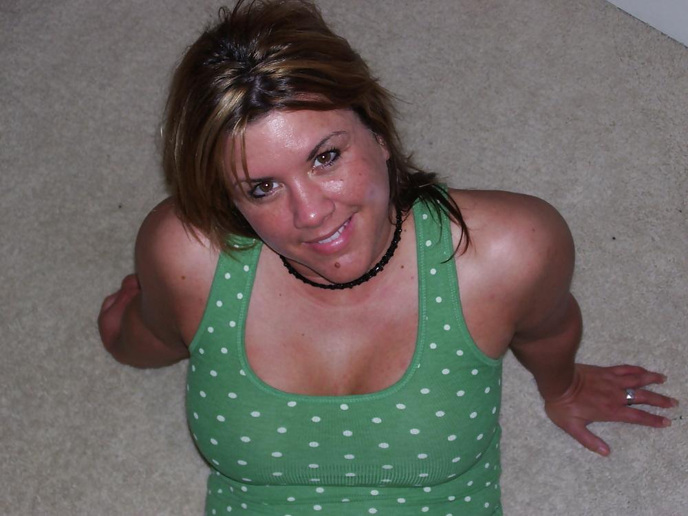 24P Chubby wife and gf 2