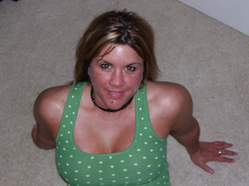 24P Chubby wife and gf 2