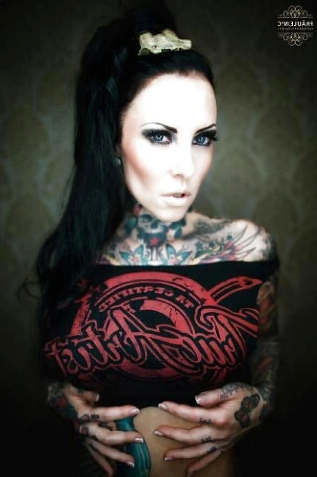 25P Tattoo models (female) 19.1