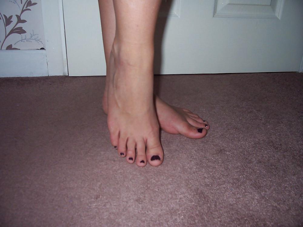 12P Sexy feet and heels 