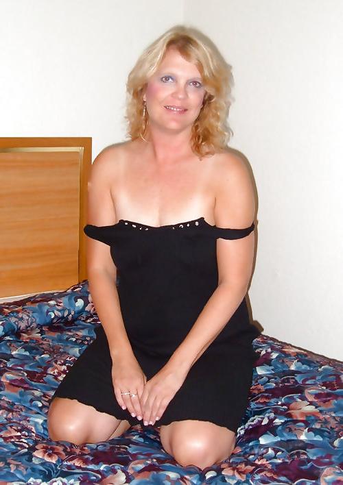 12P I nasty milf.