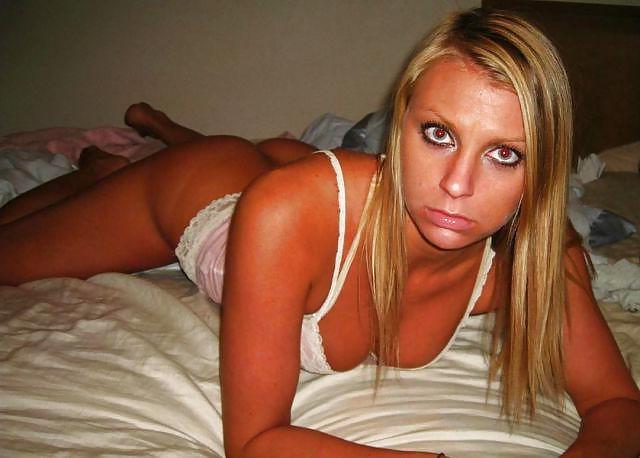 20P Non nude cute girls