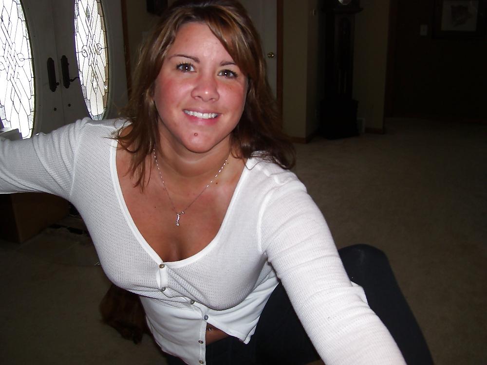 25P Chubby wife and gf 3