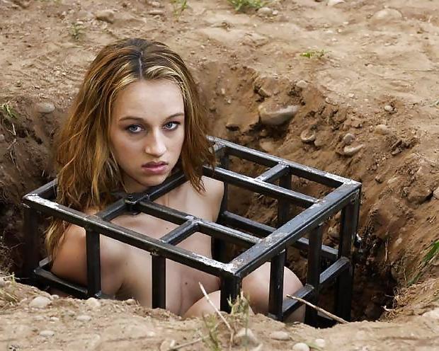 11P Perfect Storm - Beautiful Women - Mud
