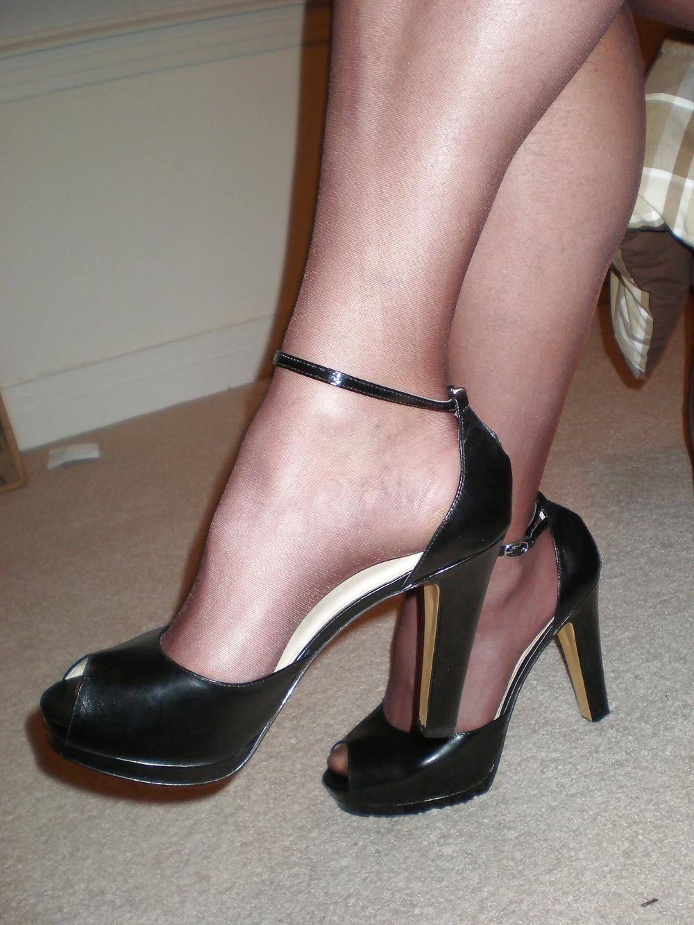 12P Feet and heels