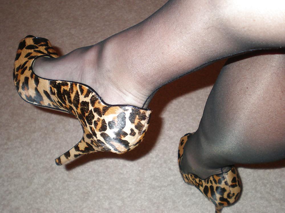 12P Feet and heels