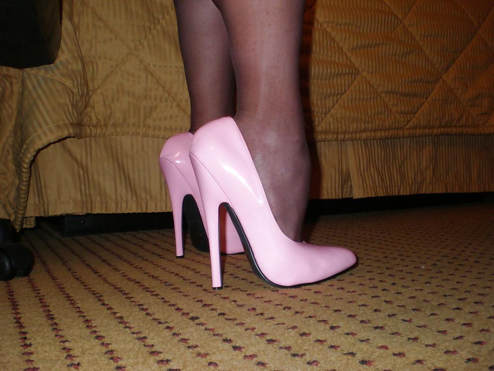 12P Feet and heels
