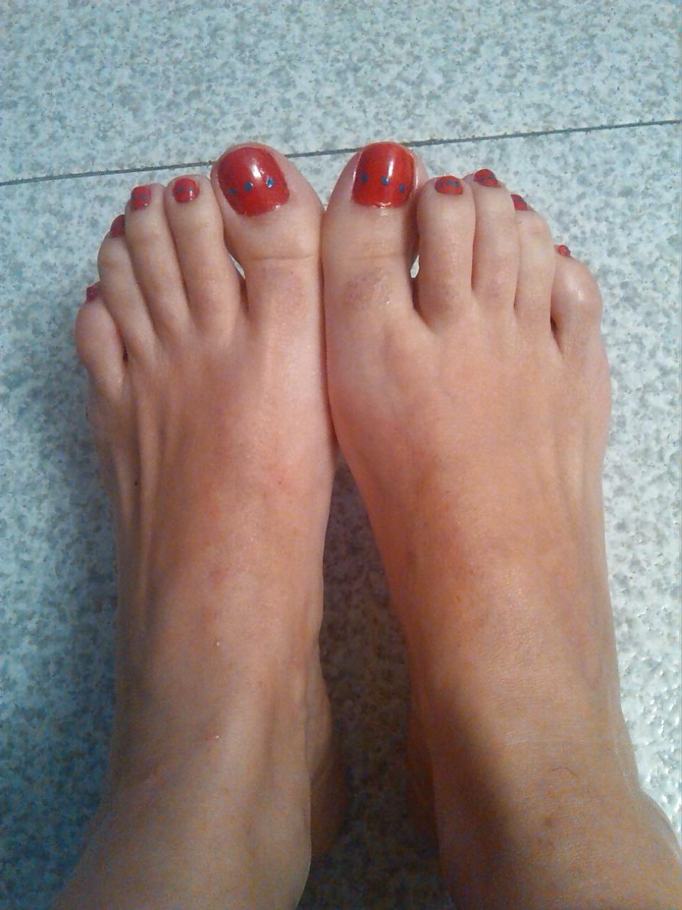 25P Toes feet my wife