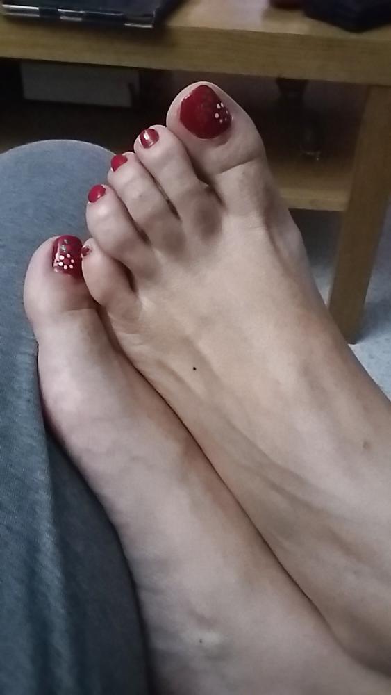 25P Toes feet my wife