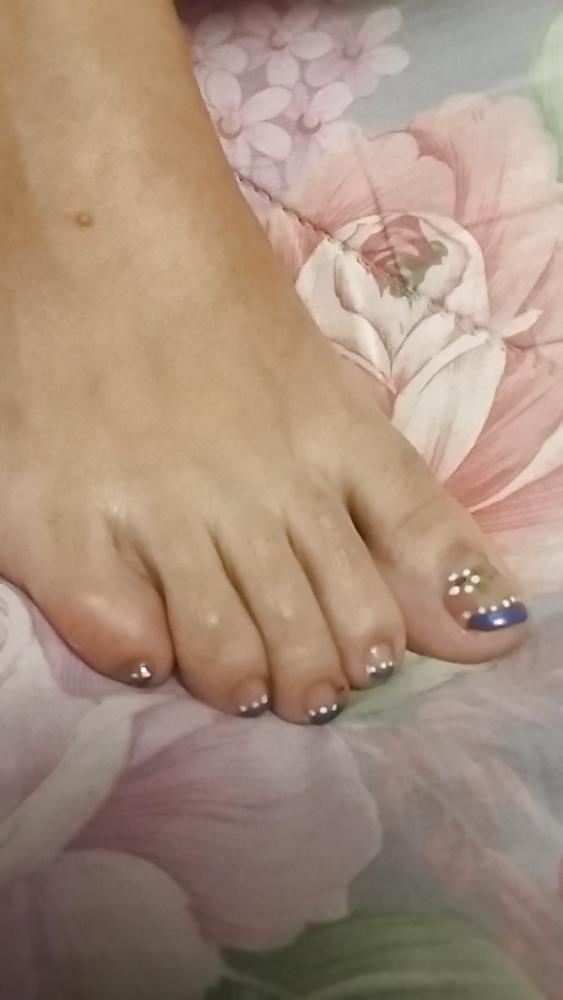 25P Toes feet my wife