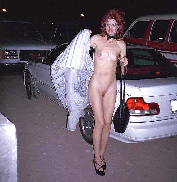 23P More upskirts in public - N. C. 