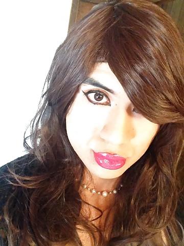 13P Drag queen slut