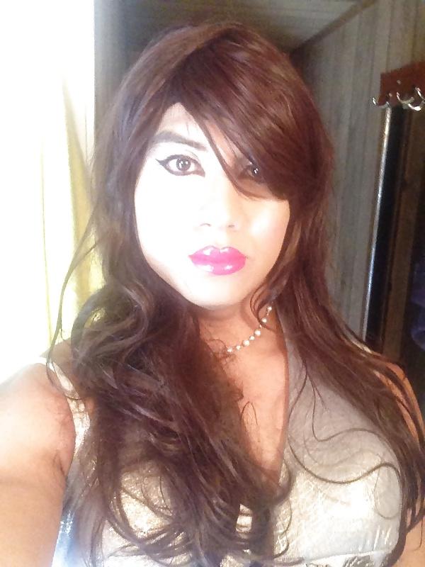 13P Drag queen slut
