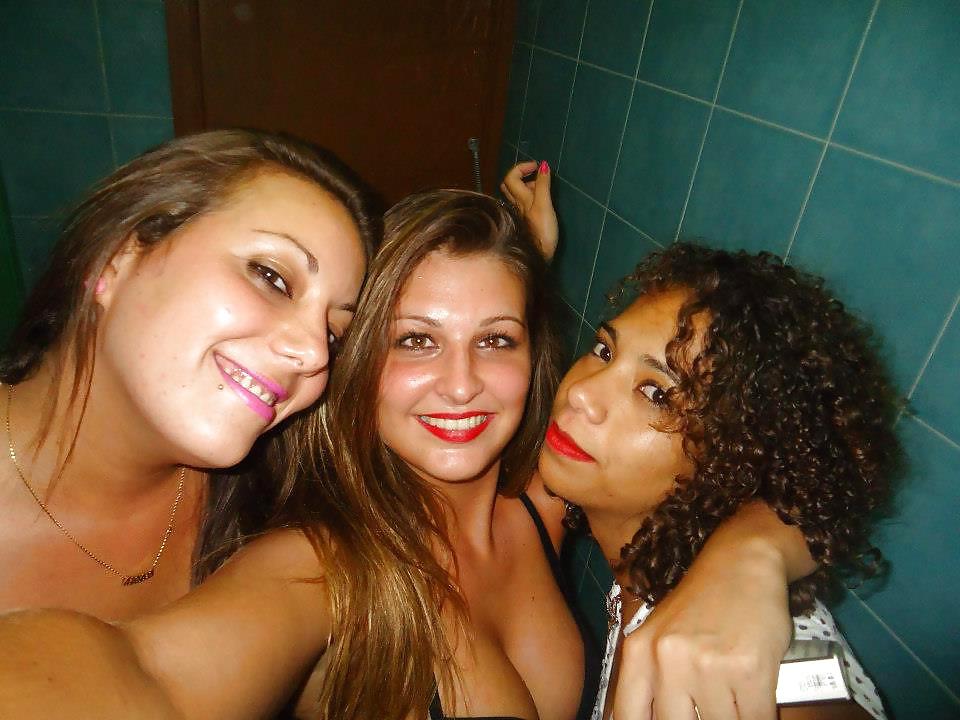 21P Iris Teen Bitch (II)