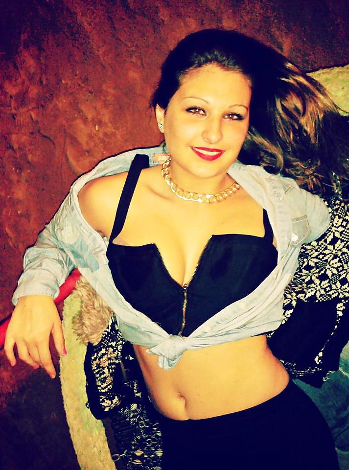 21P Iris Teen Bitch (II)