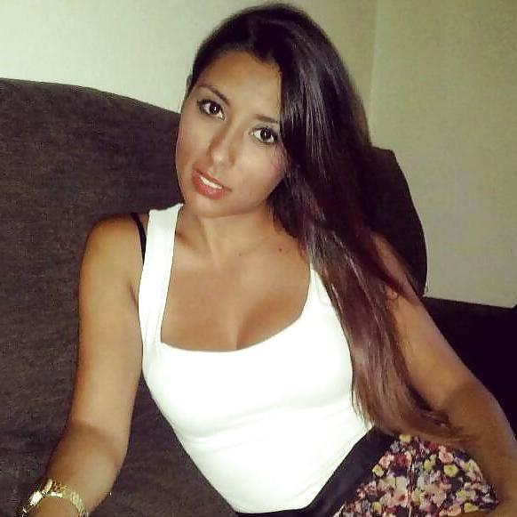25P Anita Teen Bitch