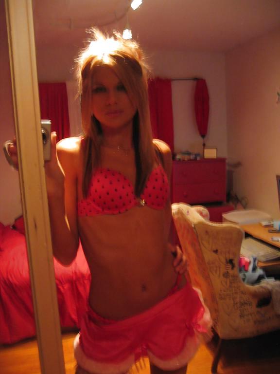 25P BLOND BITCH 3
