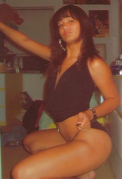16P Ass ,feet ,thighs heels,