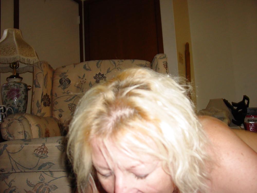 9P Nasty Slut Facial Set 002