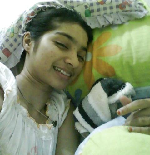 5P Very cute indian teen nude