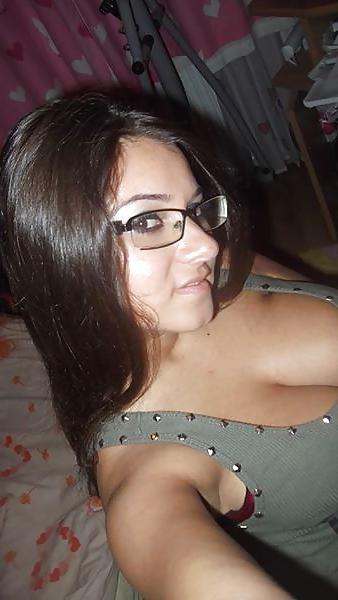 25P Hot glasses nerdy girl!!!