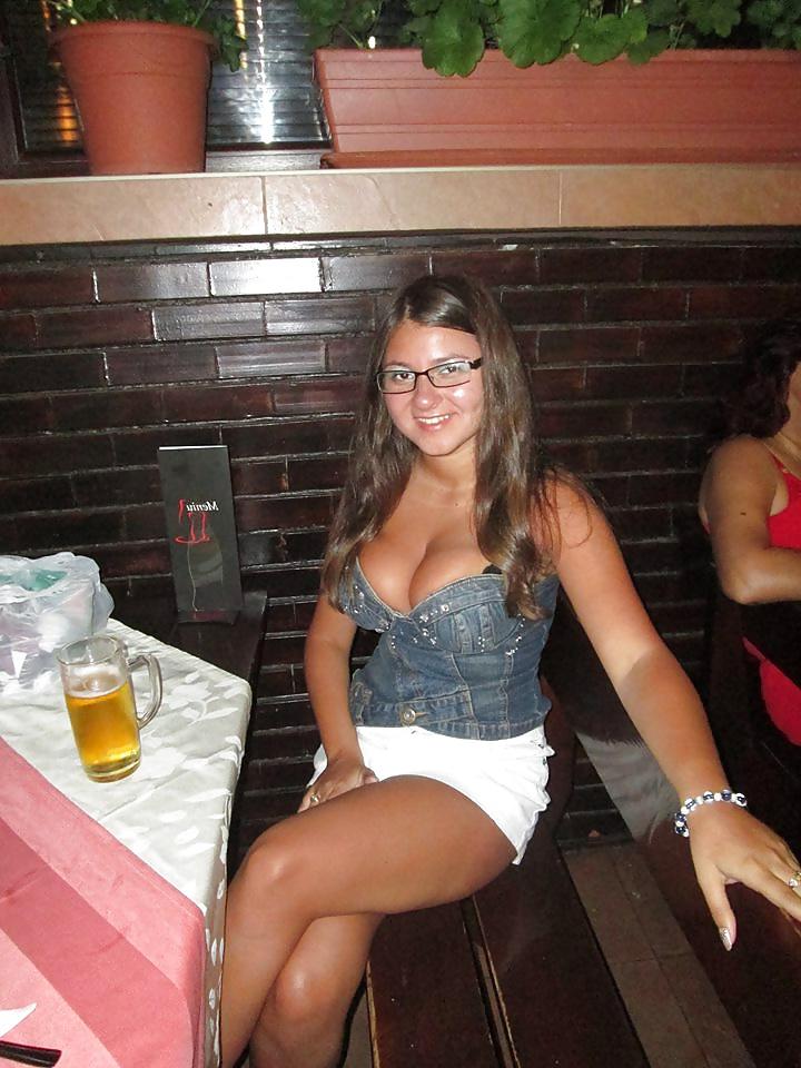 25P Hot glasses nerdy girl!!!