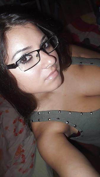 25P Hot glasses nerdy girl!!!