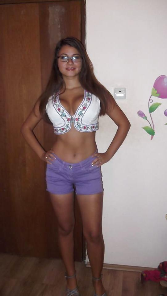 25P Hot glasses nerdy girl!!!