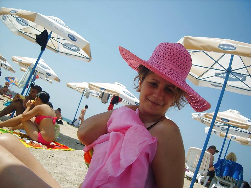 25P Cute blonde mom with big tits