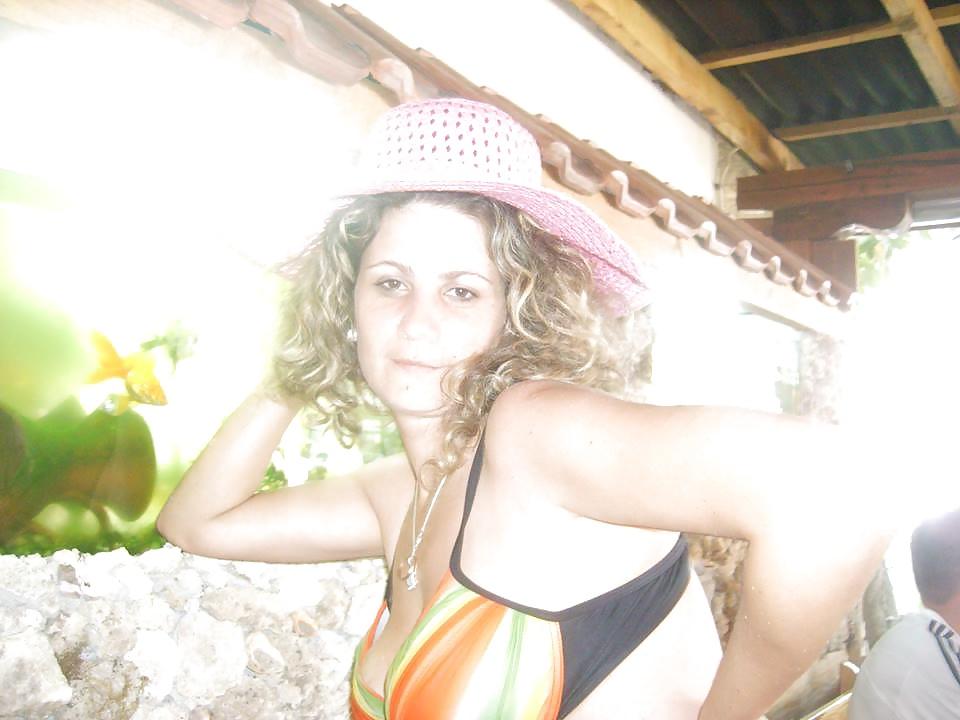 25P Cute blonde mom with big tits