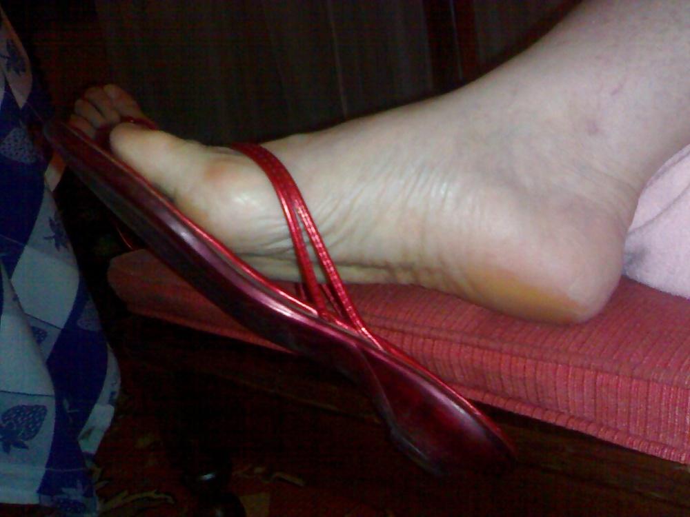 25P Feet Sandals ( Flip Flops)