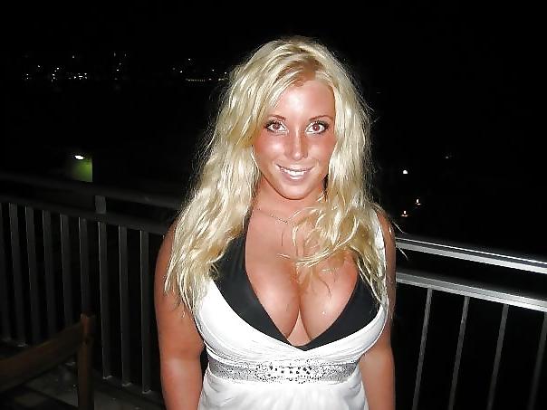 25P TITTY FUCK  