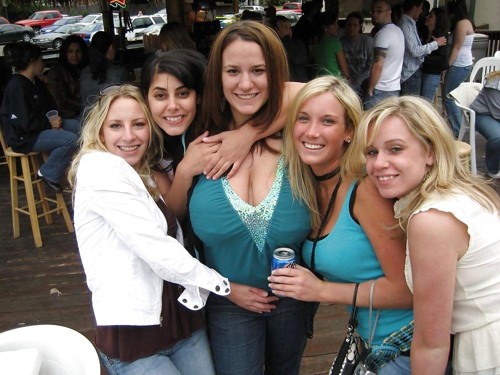 25P TITTY FUCK  