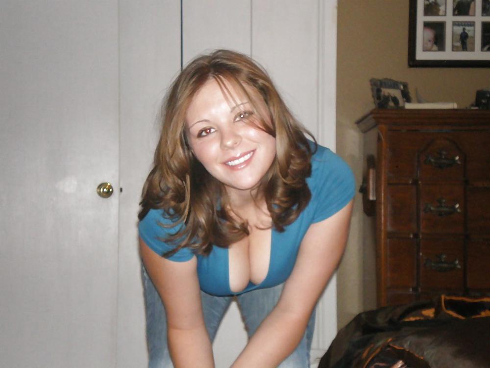 25P TITTY FUCK  