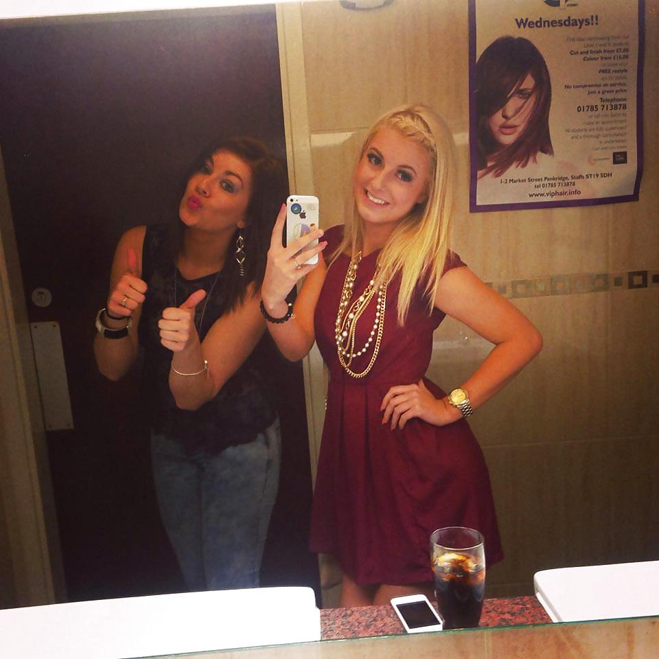25P Sammi la bitch blonde anglaise
