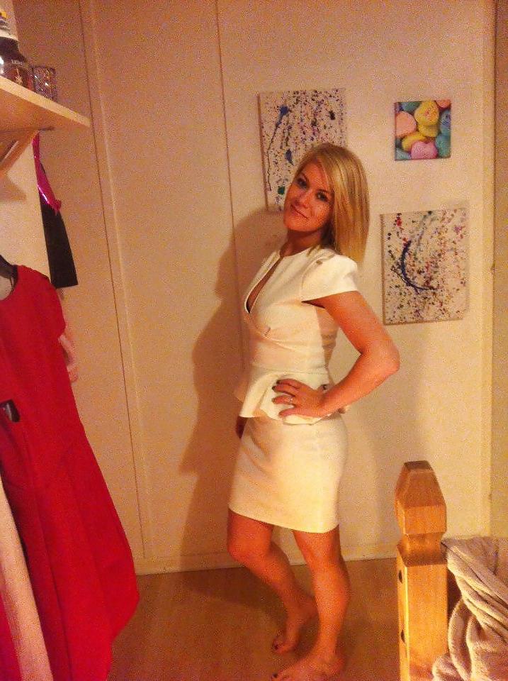 25P Sammi la bitch blonde anglaise