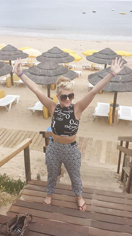 25P Sammi la bitch blonde anglaise