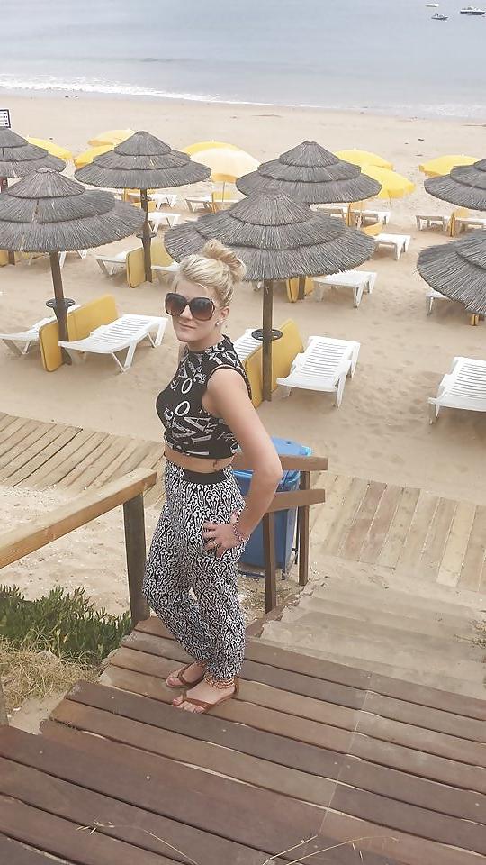 25P Sammi la bitch blonde anglaise