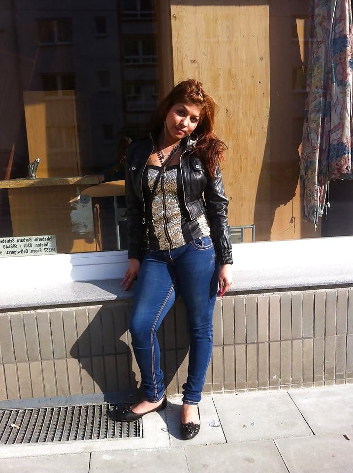 25P Cute little gypsy whore