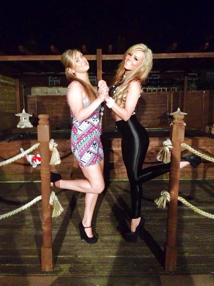 10P British Chav with big Tits