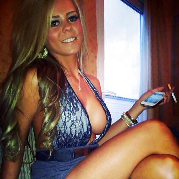 10P British Chav with big Tits