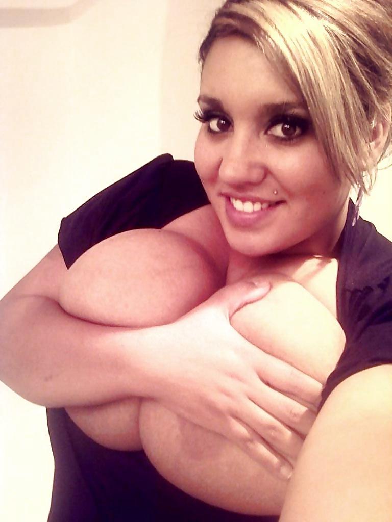 25P Curvy Beauties 93