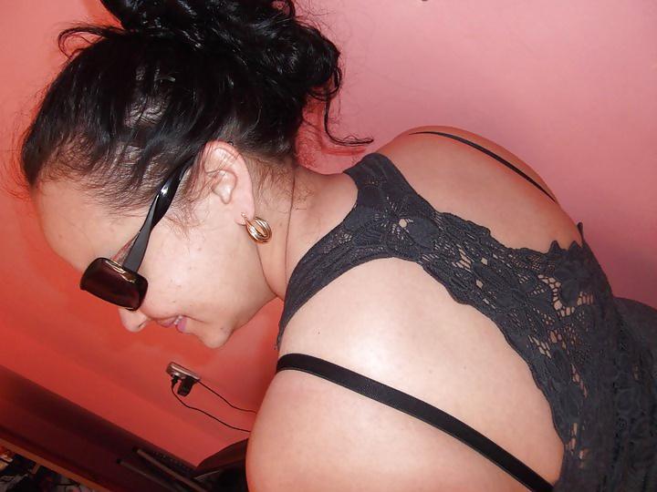 25P Bitch with big tits