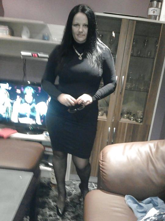 25P Bitch with big tits